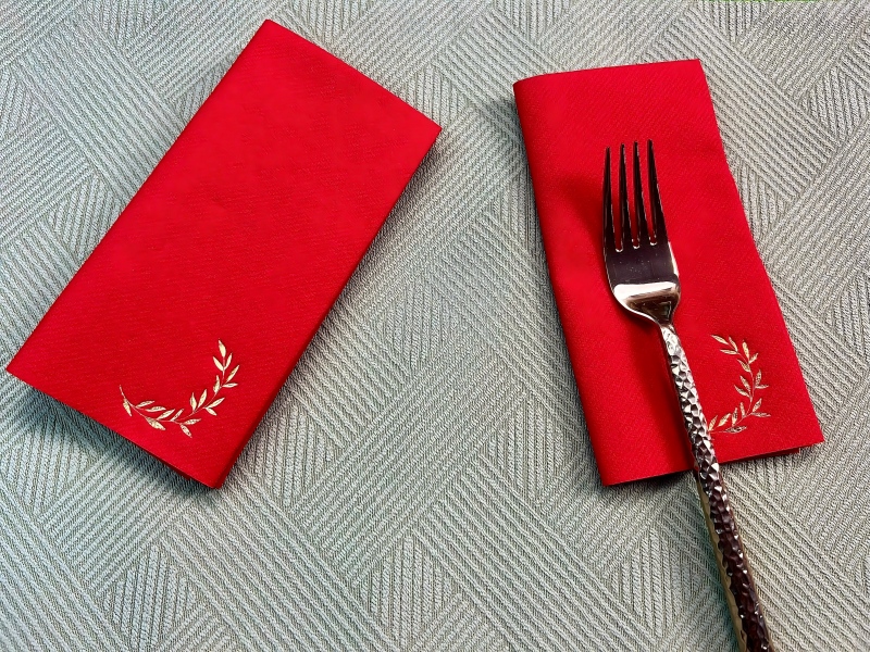 Jak se vyrábějí ubrousky Airlaid a čím jsou jedinečné?