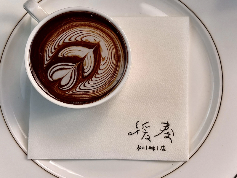 Jak koktejlové ubrousky vylepšují zážitek hostů na večírcích?